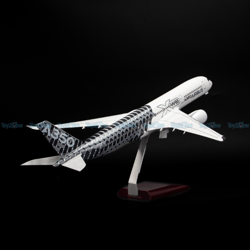 Mô hình máy bay Original Striped Airbus A350 47cm lắp ráp có đèn Everfly