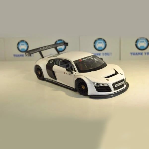 Mô hình xe Audi R8 LMS 1:24 Rastar