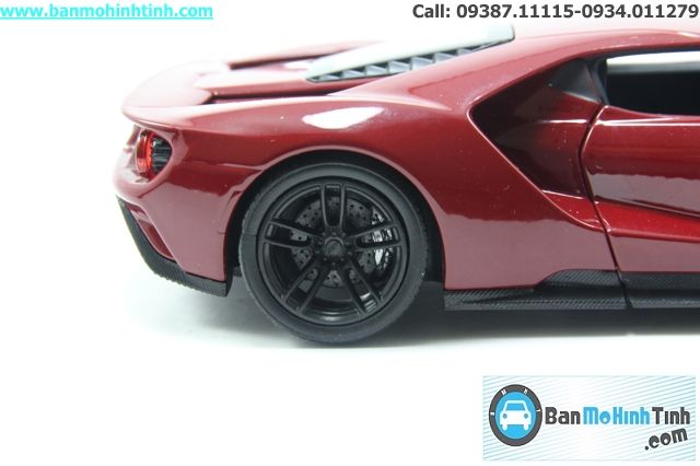 Mô hình xe Ford GT 2017 1:24 Welly