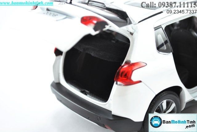 Mô hình xe Peugeot 2008 White 1:18 Paudi