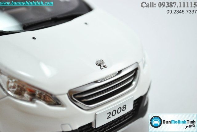 Mô hình xe Peugeot 2008 White 1:18 Paudi