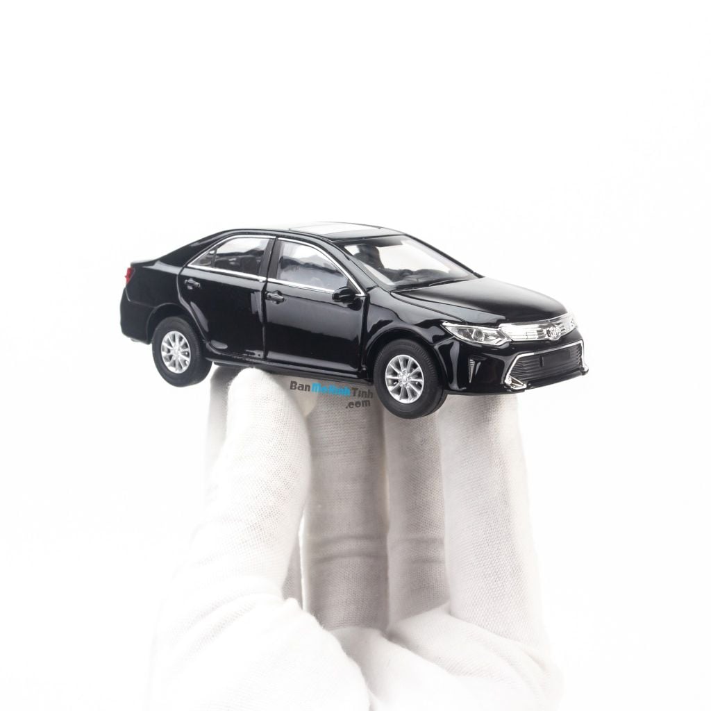 Mô hình xe Toyota Camry 1:36 Welly Black (5)
