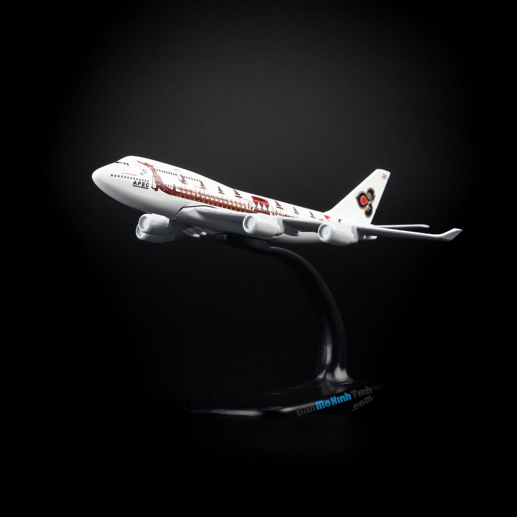 Mô hình máy bay Thai APEC Boeing B747 16cm Everfly-937