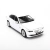 Mô hình xe sang BMW 535i 1:24 Welly White