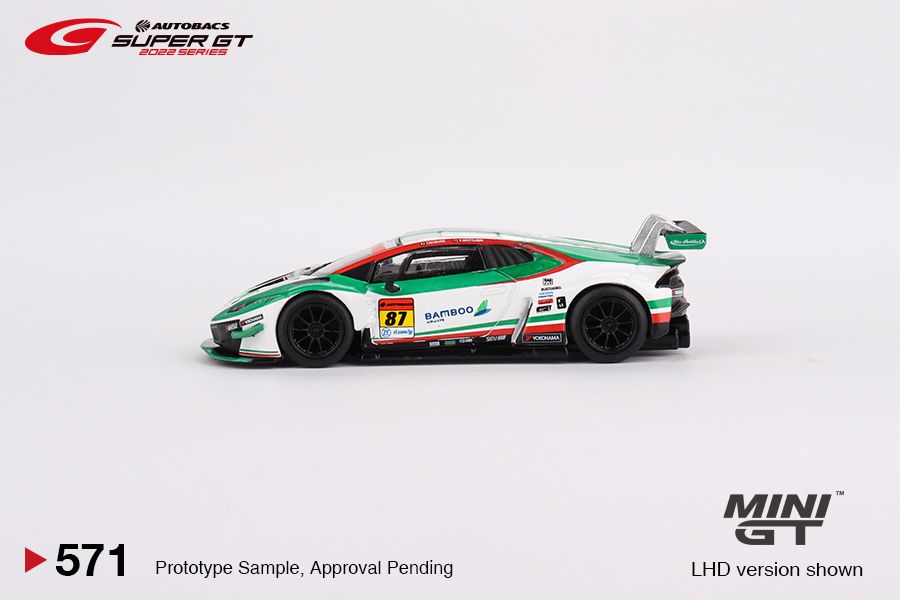 Mô hình xe Lamborghini Huracan GT3 Evo 1:64 MiniGT