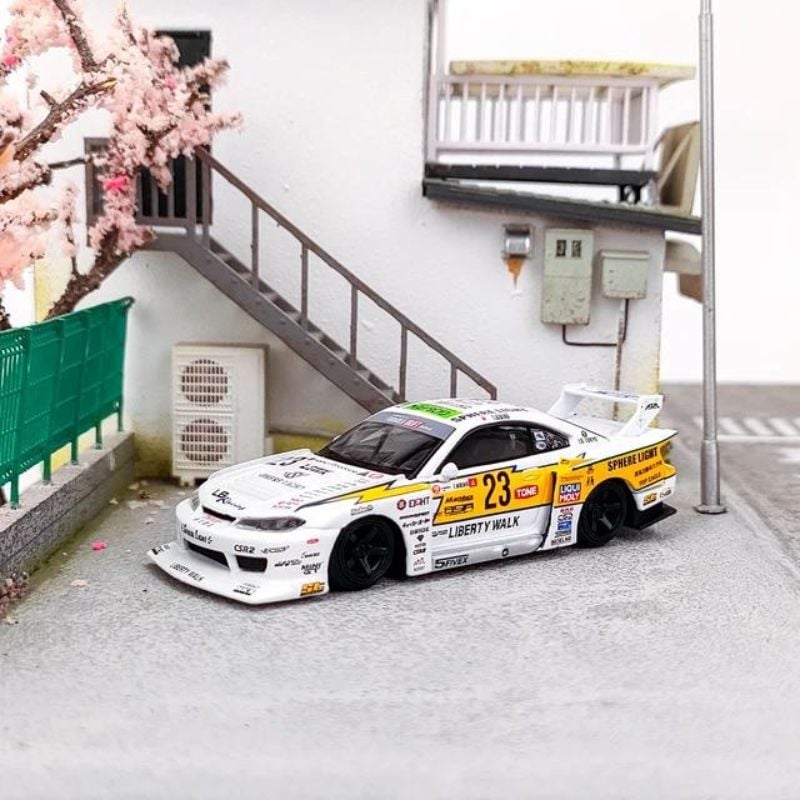 Mô hình xe Nissan LB-Super Silhouette S15 Silvia 1:64 MiniGT