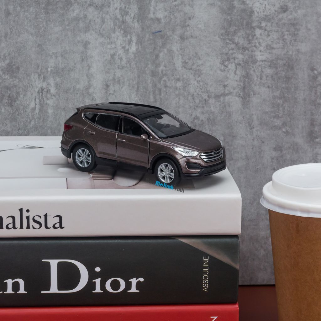 Mô hình xe Hyundai Santafe 1:36 Welly