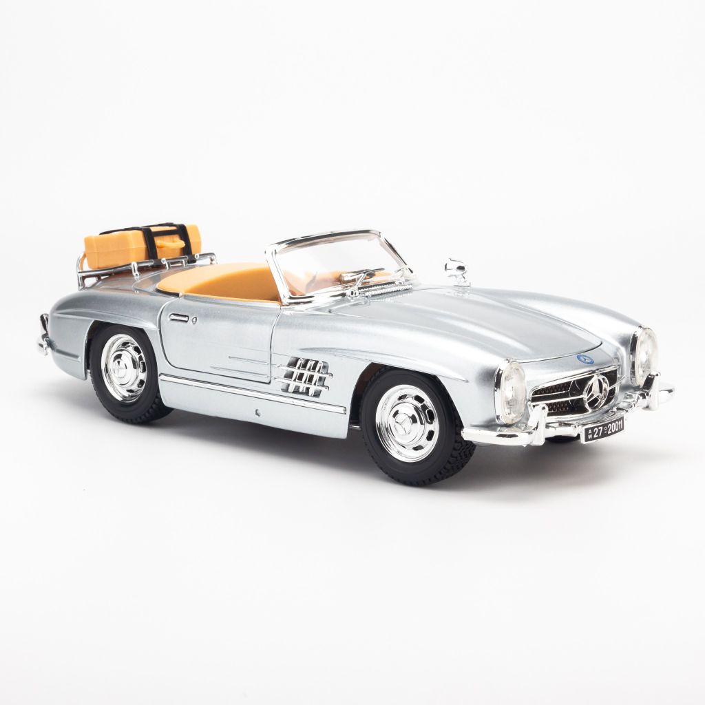 Mô hình xe Mercedes Benz 300SL Touring 1:18 Bburago Silver - MH18-12049