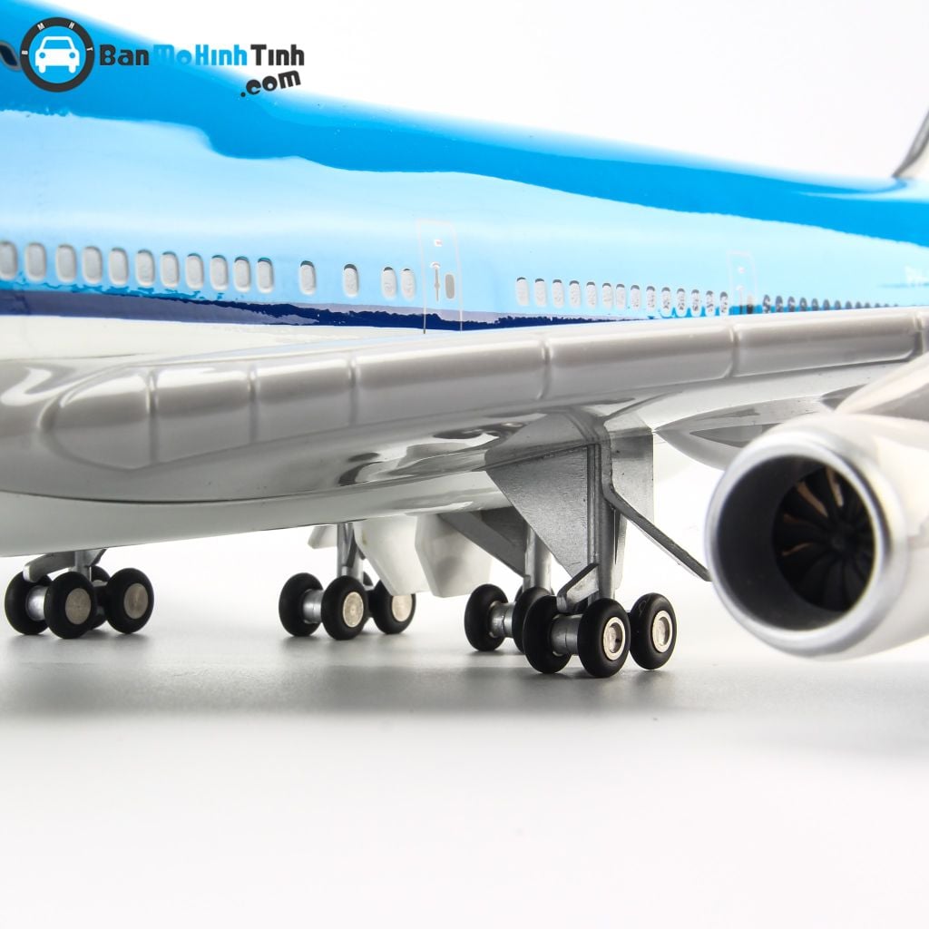 Mô hình máy bay KLM Royal Dutch Airlines Boeing B747 47cm lắp ráp có đèn Everfly