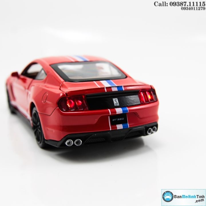 Mô hình xe Ford Shelby Cobra GT350 2018 1:32 UNI