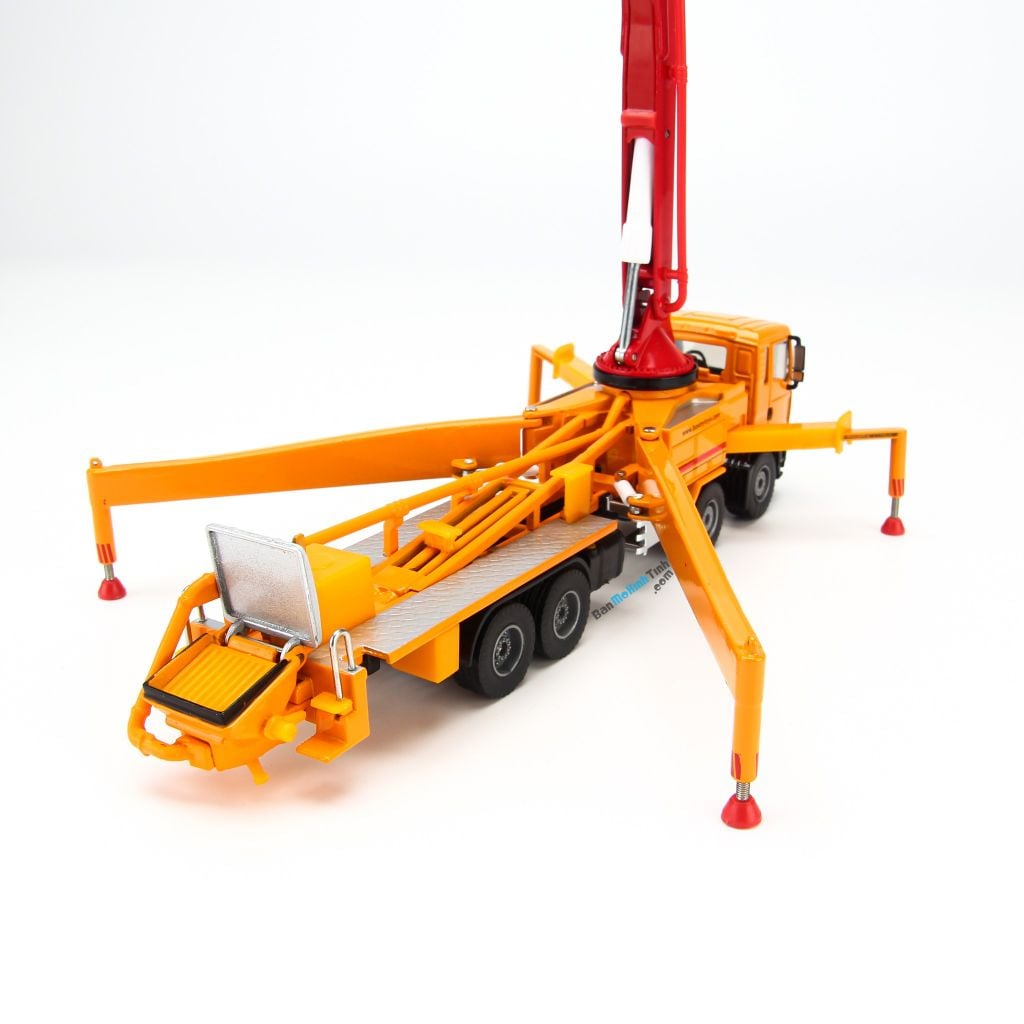 Mô hình Xe Bơm Bê Tông Yellow 1:55 KDW 625025 (13)