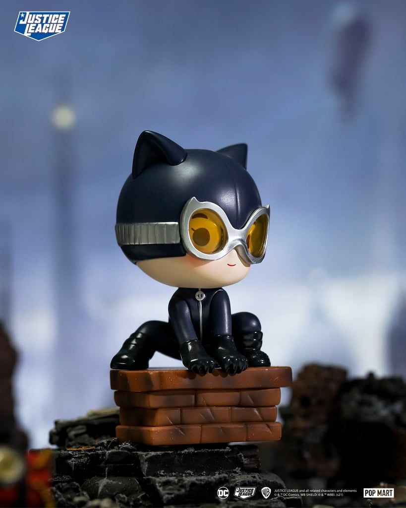 Mô hình đồ chơi Blind box DC Justice League Series (Liên Minh Công Lý DC) POP MART