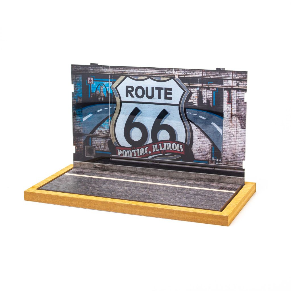 Mô hình Diorama 1:18 66 Pontiac