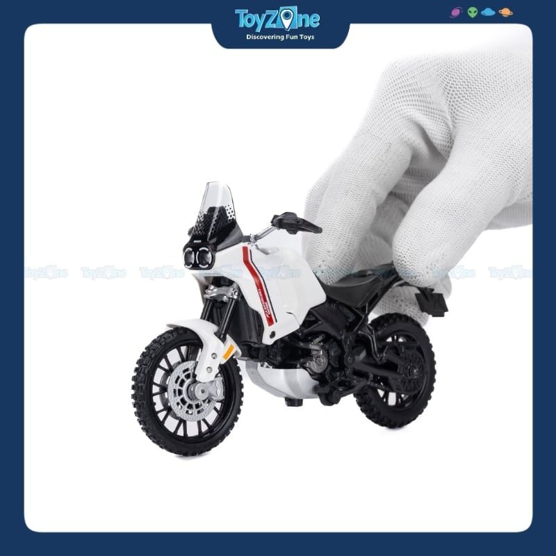 Mô hình mô tô Ducati DesertX 1:18 MAISTO