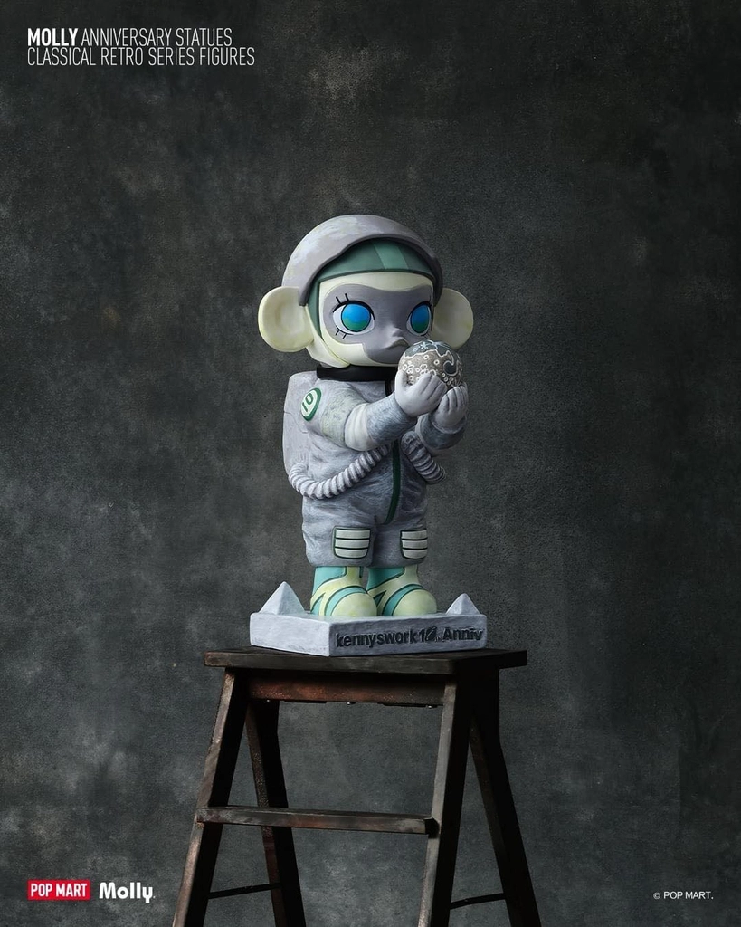 Mô hình đồ chơi Blind box Molly Anniversary Statues Classical Retro (Tượng Kỷ Niệm Cổ Điển) POP MART