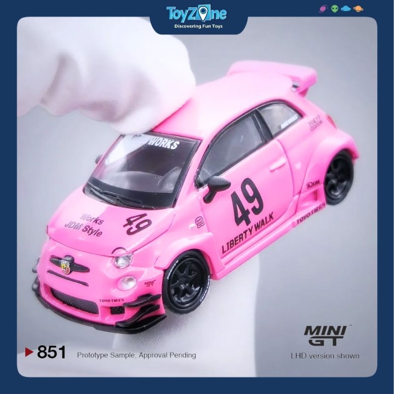 Mô hình xe ABARTH 595 1:64 MiniGT