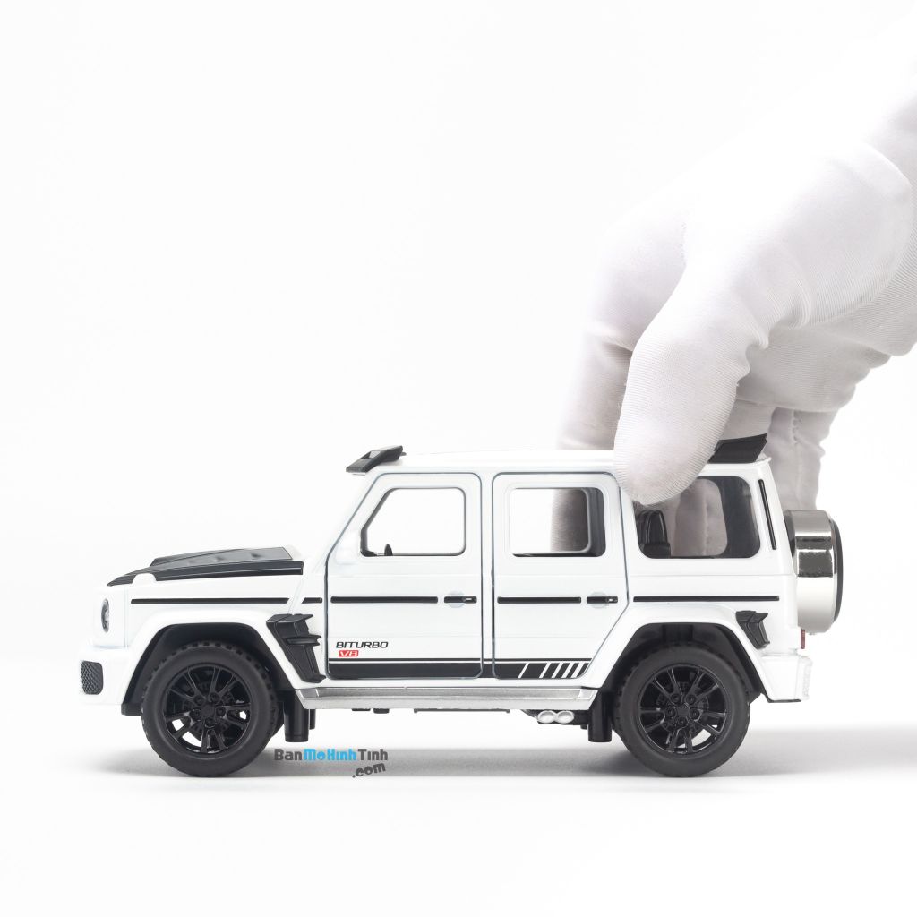 Mô hình xe Mercedes Benz Brabus G700 1:32 Doublehorses
