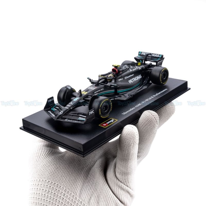 Mô hình xe F1 Mercedes-AMG W14 E Performance 1:43 BBURAGO