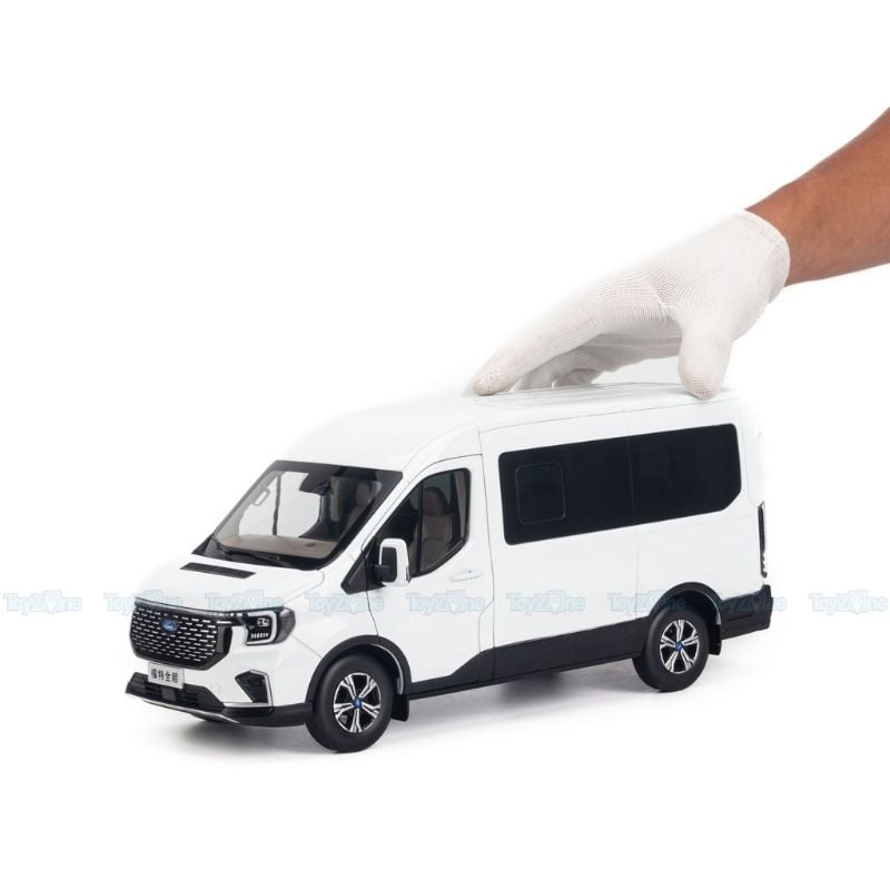 Mô hình xe Ford Transit 2024 1:18 Paudi