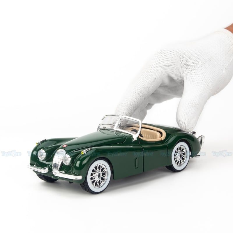 Mô hình xe Jaguar XK120 Roadster 1951 1:24 BBURAGO