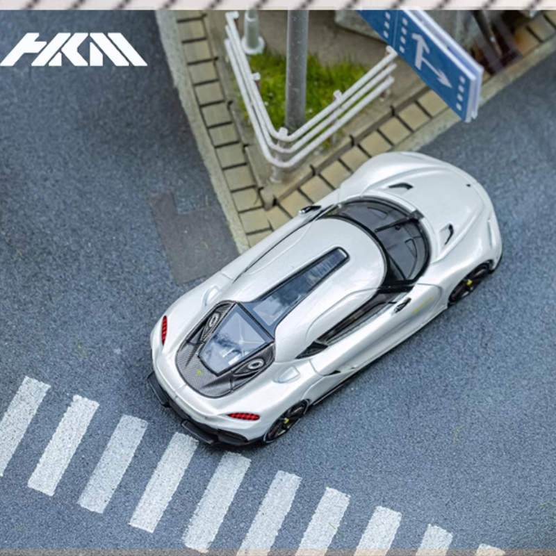 Mô hình xe Koenigsegg Gemera 1:64 HKM