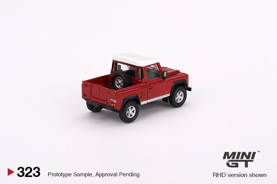 Mô hình xe Land Rover Defender 90 Pickup 1:64 MiniGT