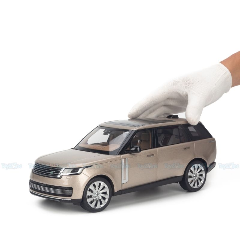 Mô hình xe Land Rover Range Rover SV 2022 1:18 LCD