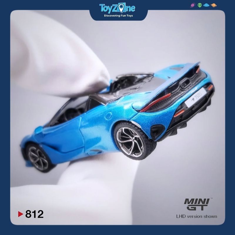 Mô hình xe McLaren 750S Spider 1:64 MiniGT