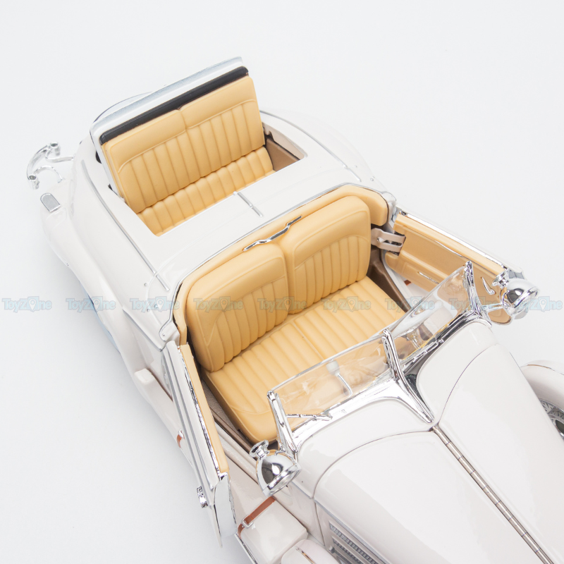 Mô hình xe Mercedes Benz 500K Type Special 1:18 Maisto