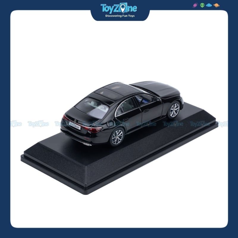 Mô hình xe Mercedes Benz E Class E450 W214 1:43 ISCALE