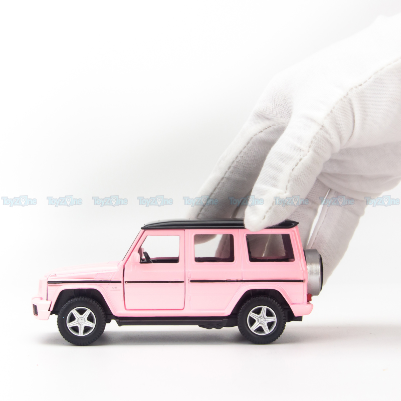 Mô hình xe Mercedes Benz G63 1:36 UNI