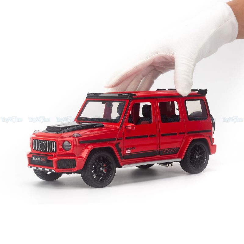 Mô hình xe Mercedes Brabus 700 1:18 Weituo