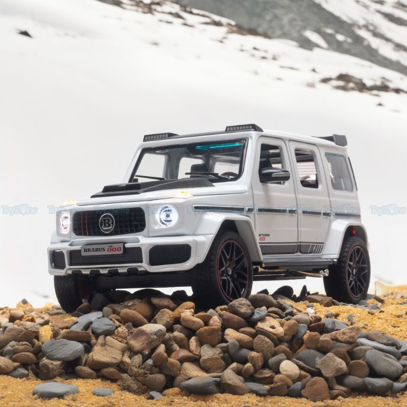 Mô hình xe Mercedes Brabus G800 1:24 Miniauto