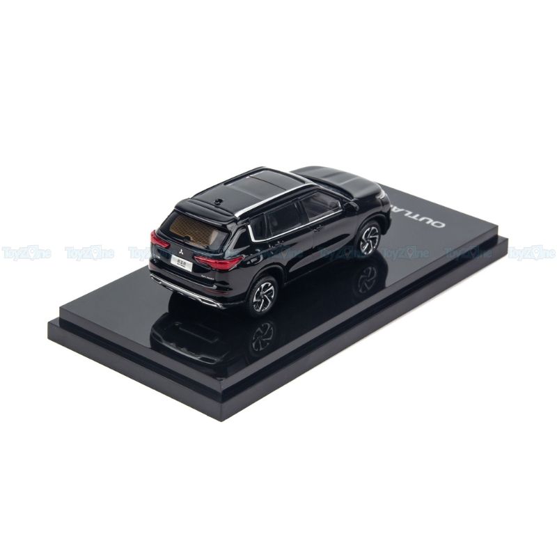 Mô hình xe Mitsubishi Outlander 2021 1:64 JKM