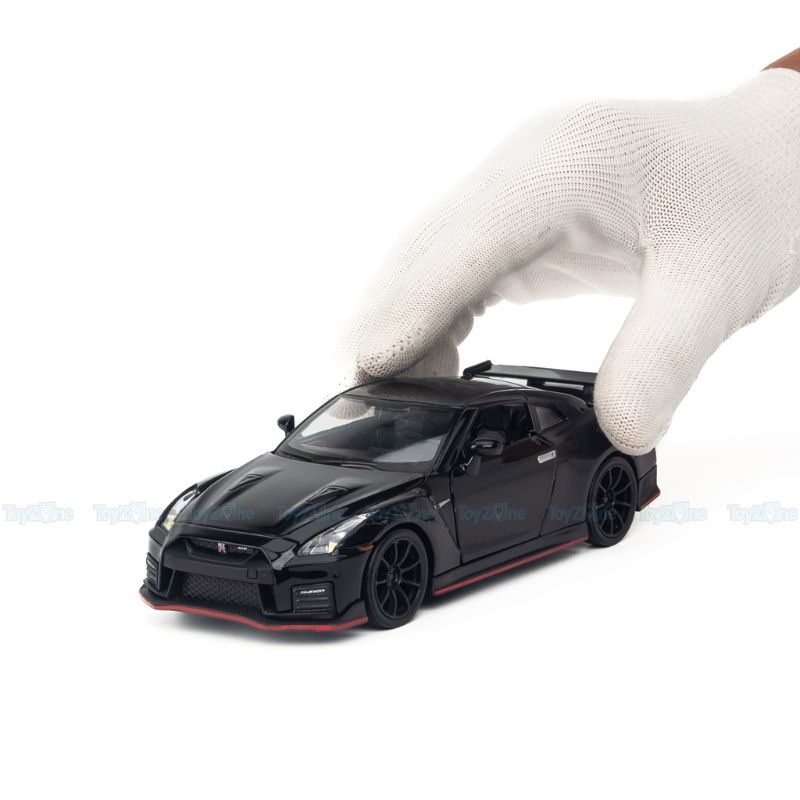 Mô hình xe Nissan GTR R35 Nismo 1:32 HUADAWEI