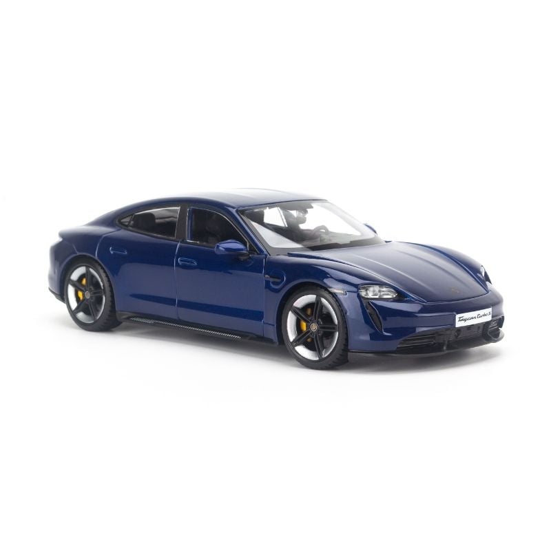 Mô hình xe Porsche Taycan Turbo S 1:24 Bburago