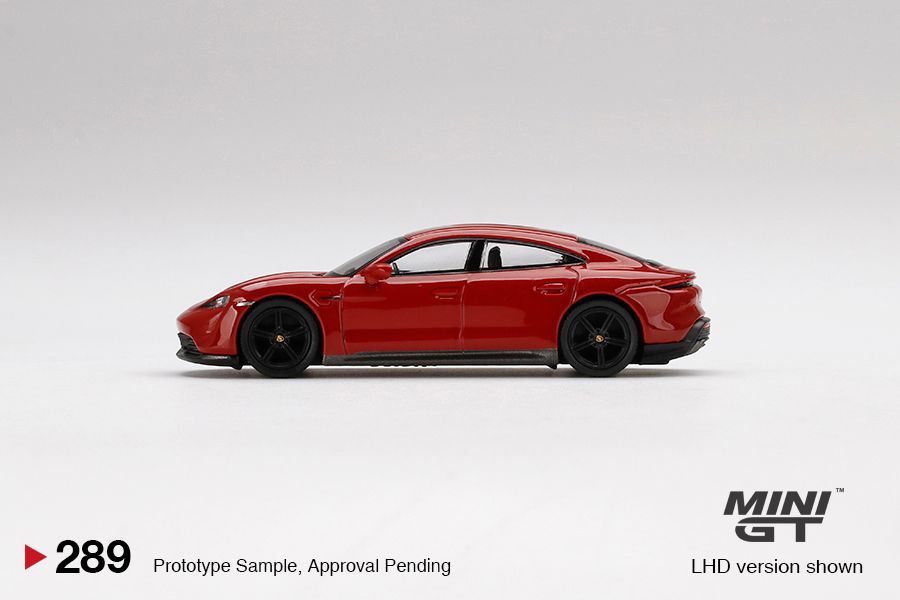 Mô hình xe Porsche Taycan Turbo S 1:64 MiniGT