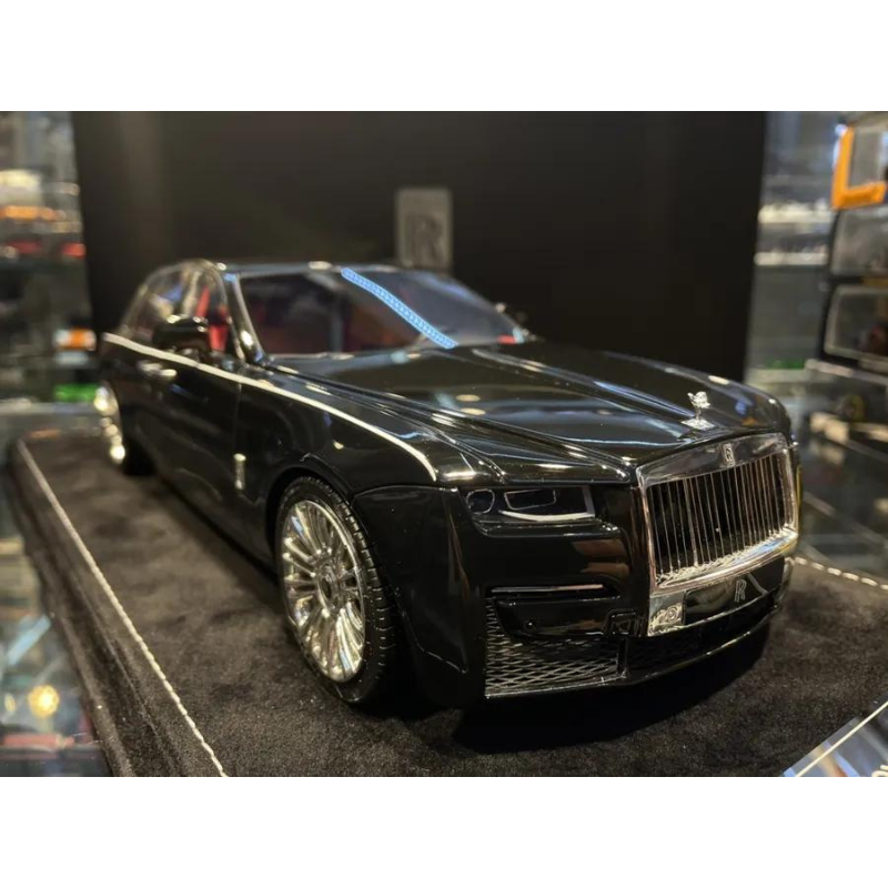  Mô hình xe Rolls Royce Ghost 2022 1:18 MotorHelix 