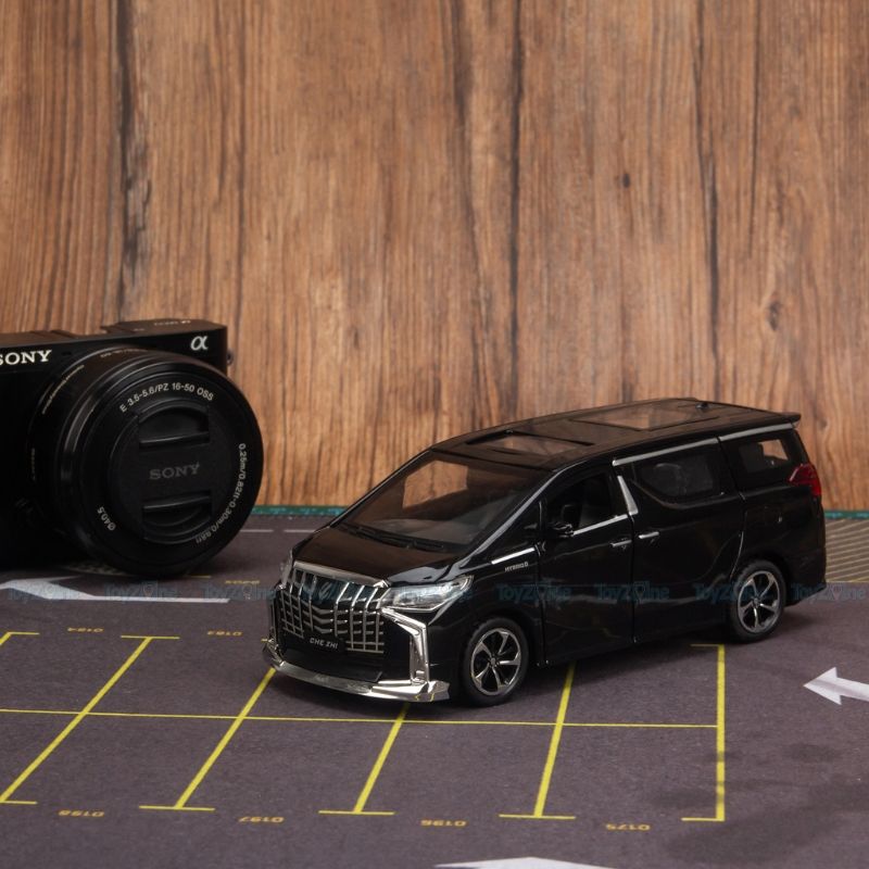 Mô hình xe Toyota Alphard 1:32 Chezhi