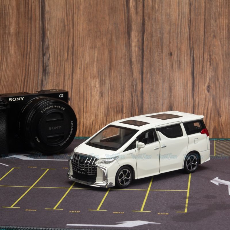 Mô hình xe Toyota Alphard 1:32 Chezhi