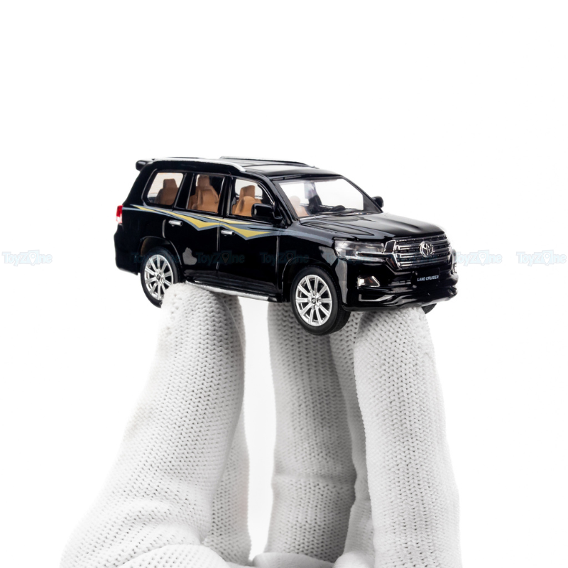 Mô hình xe Toyota Land Cruiser LC200 1:64 JKM