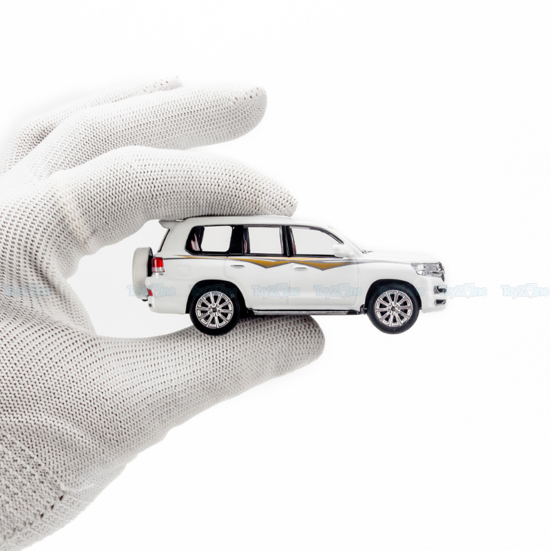 Mô hình xe Toyota Land Cruiser LC200 Spare Tire 1:64 JKM