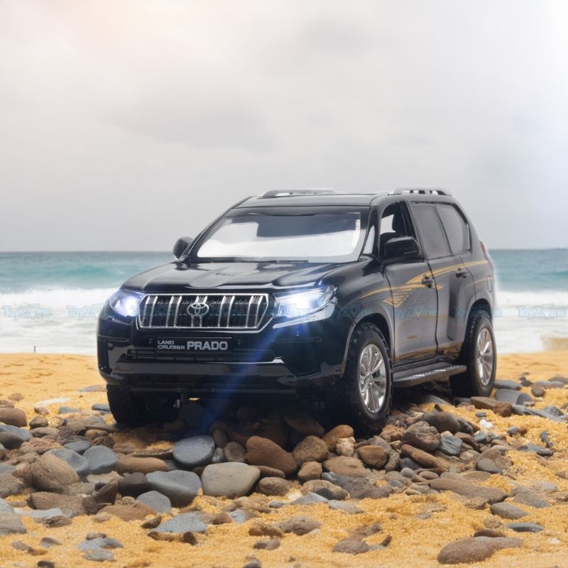 Mô hình xe Toyota Prado 1:24 CCA