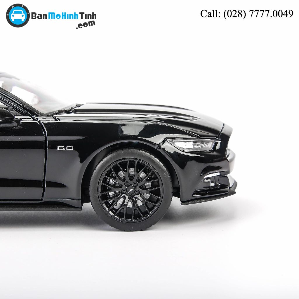 Mô hình xe Ford Mustang GT 2015 1:24 Welly