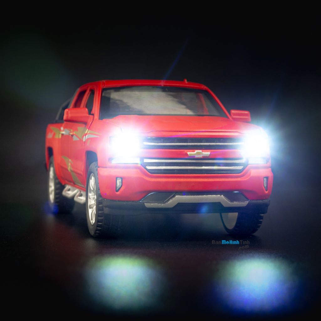 Mô hình xe Chervolet Silverado 1:32 Red (5)