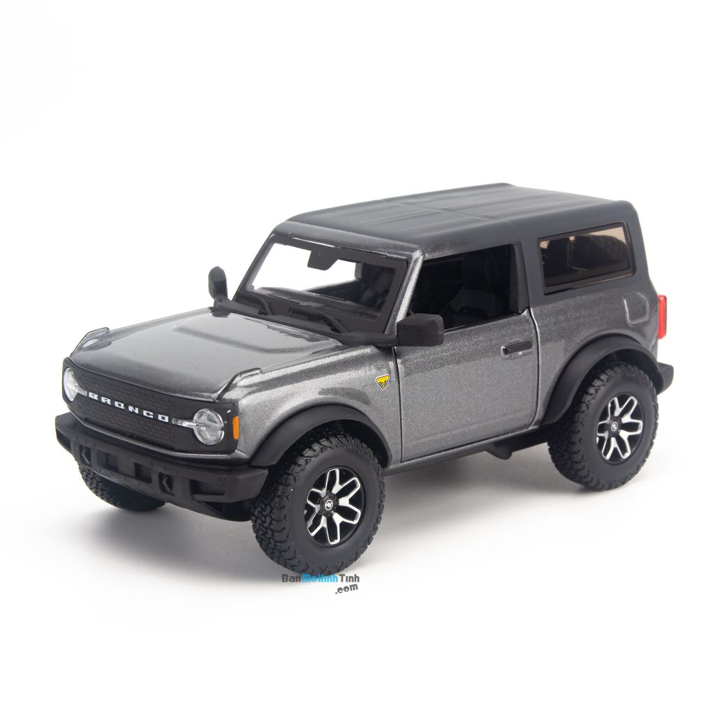 Mô hình xe Ford Bronco Badlands 2021 1:24 Maisto 31530
