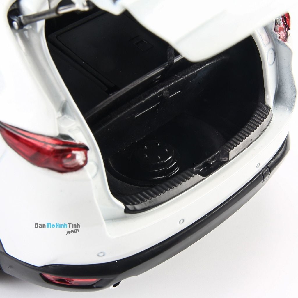 Mô hình xe Mazda CX-8 2019 1:18 Paudi