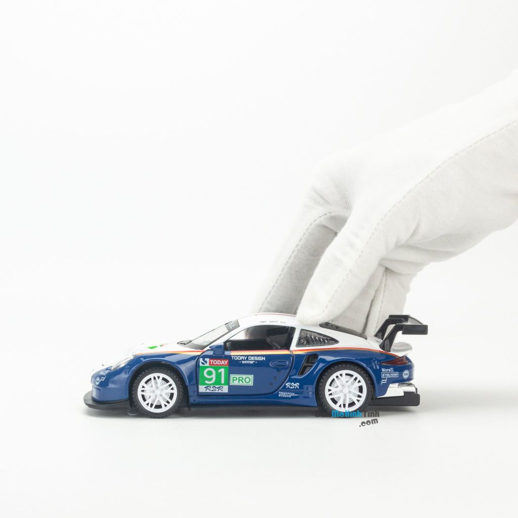 Mô hình xe Porsche 911 RSR Today Design Winner 1:32 Caipo