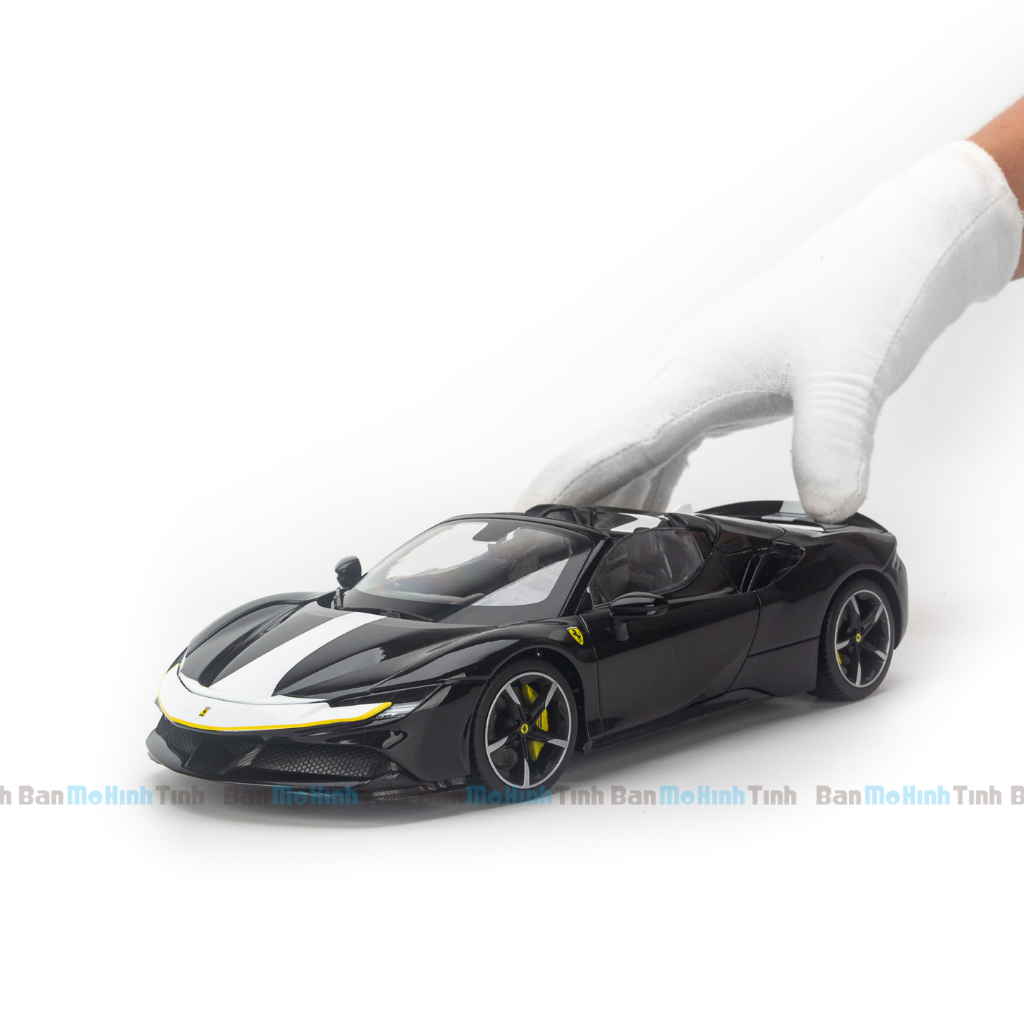 Mô hình xe Ferrari SF90 Spider Assetto Fiorano 1:18 Bburago Signature
