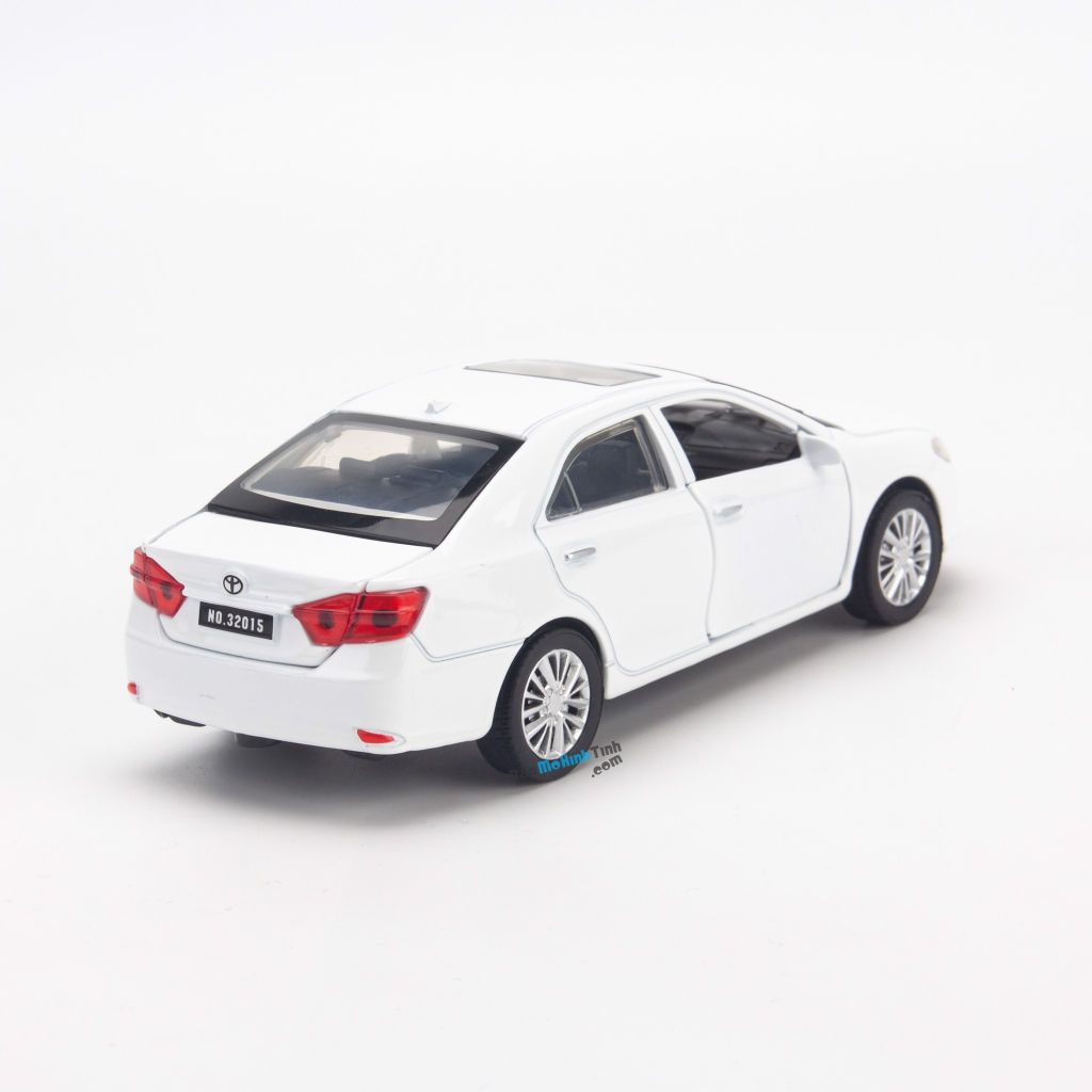 Mô hình xe Toyota Camry 2013 1:32 Miniauto